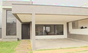 Imagem: 3 dormitórios, 1 suítes, 2 banheiro, 2