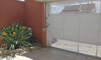 Imagem 5: 3 dormitórios, 1 suítes, 2 banheiro, 4 vagas na garagem, 146M² de Área Construída