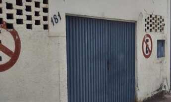 Imagem: 3 dormitórios, 4 banheiro, 4 vagas na garagem