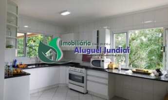 Imagem 6: Chácara para Locação com 3dormitórios, sendo 1 suíte, lavabo, 2 salas, cozinha 5 banheiros