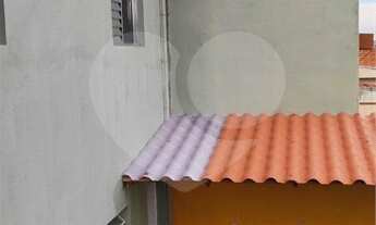 Imagem 7: 3 dormitórios, 1 suítes, 2 banheiro, 2 vagas na garagem, 138M² de Área Construída