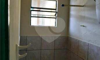 Imagem 7: 4 dormitórios, 3 banheiro, 5 vagas na garagem, 262M² de Área Construída, 307M² de Área Tot