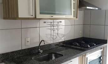 Imagem: 2 dormitórios, 1 banheiros, 1 vaga na garagem