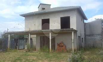 Imagem 4: 3 dormitórios, 1 suítes, 2 banheiro, 2 vagas na garagem, 193M² de Área Construída