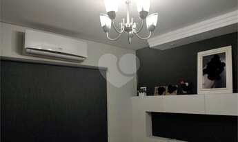 Imagem 4: 4 dormitórios, 1 suítes, 2 banheiro, 4 vagas na garagem, 146M² de Área Construída