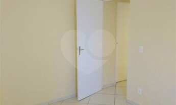 Imagem 4: 2 dormitórios, 1 banheiros, 1 vaga na garagem, 60M² de Área Construída, 60M² de Área Total