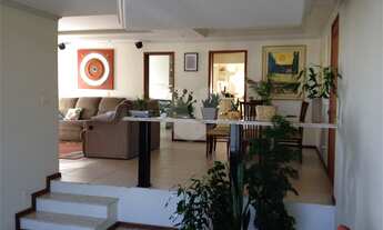 Imagem 3: 3 dormitórios, 1 suítes, 3 banheiro, 3 vagas na garagem, 173M² de Área Construída