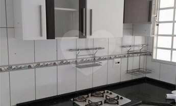 Imagem 5: 2 dormitórios, 1 banheiros, 2 vagas na garagem, 158M² de Área Construída, 158M² de Área To