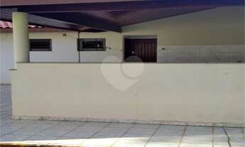 Imagem 7: 6 dormitórios, 3 suíte, 5 banheiro, 4 vagas na garagem, 342M² de Área Construída