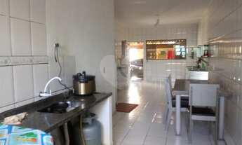 Imagem 3: 7 dormitórios, 2 suíte, 5 banheiro, 6 vagas na garagem, 250M² de Área Construída