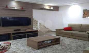 Imagem: 3 dormitórios, 1 suítes, 2 banheiro, 2