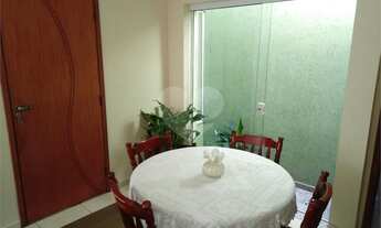 Imagem 5: 3 dormitórios, 1 suítes, 2 banheiro, 2 vagas na garagem, 85M² de Área Construída