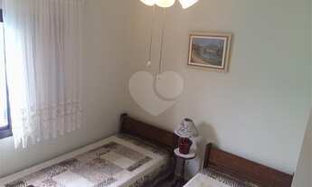 Imagem 4: 5 dormitórios, 2 suíte, 3 banheiro, 3 vagas na garagem, 326M² de Área Construída