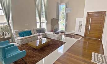 Imagem 2: 5 dormitórios, 4 suíte, 5 banheiro, 4 vagas na garagem, 399M² de Área Construída