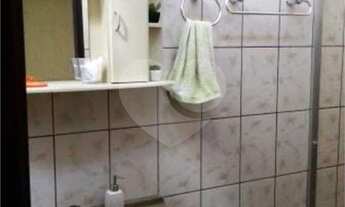 Imagem 6: 2 dormitórios, 2 banheiro, 2 vagas na garagem, 110M² de Área Construída, 170M² de Área Tot