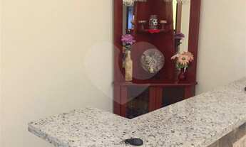 Imagem 7: 3 dormitórios, 1 suítes, 2 banheiro, 2 vagas na garagem, 263M² de Área Construída