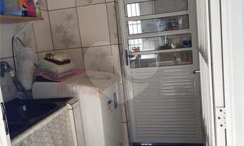 Imagem 7: 2 dormitórios, 2 banheiro, 3 vagas na garagem, 75M² de Área Construída, 165M² de Área Tota