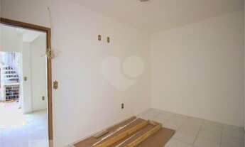 Imagem 3: 2 dormitórios, 2 banheiro, 1 vaga na garagem, 96M² de Área Construída, 117M² de Área Total