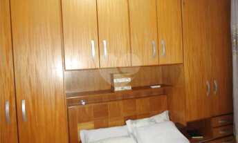 Imagem 3: 2 dormitórios, 2 banheiro, 6 vagas na garagem, 160M² de Área Construída, 250M² de Área Tot