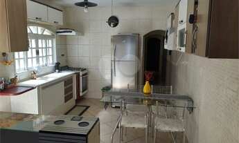 Imagem: 2 dormitórios, 1 suítes, 3 banheiro, 2