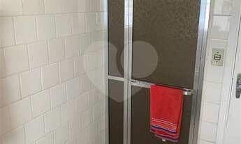 Imagem 4: 3 dormitórios, 1 banheiros, 2 vagas na garagem, 164M² de Área Construída, 360M² de Área To