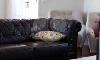 Imagem 2: 4 dormitórios, 1 suítes, 2 banheiro, 4 vagas na garagem, 146M² de Área Construída