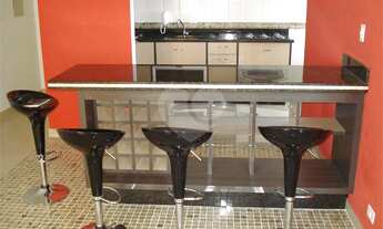 Imagem: 3 dormitórios, 1 banheiros, 1 vaga na garagem