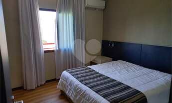 Imagem: 1 dormitório, 1 banheiros, 1 vaga na garagem