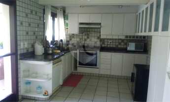 Imagem: 4 dormitórios, 2 suíte, 4 banheiro, 6