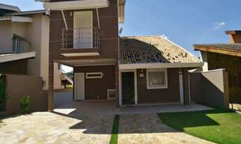 Imagem: Casa Residencial em VALINHOS - SP, SANTA