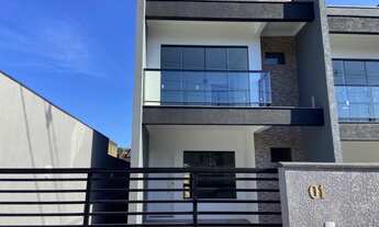 Imagem 2: Sobrado com suíte e dois quarto no centro