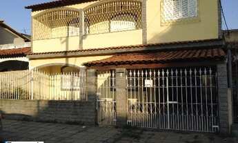 Imagem: 4 dormitórios, 2 suíte, 1 banheiros, 240M²