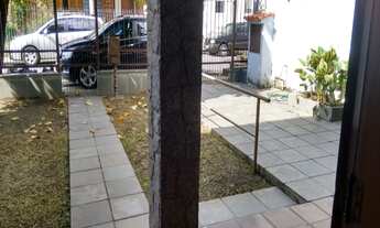 Imagem 6: 4 dormitórios, 2 banheiro, 3 vagas na garagem