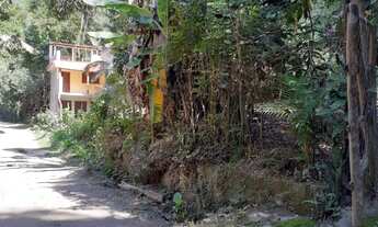 Imagem 2: 2 dormitórios, 5 vagas na garagem, 7000M² de Área Construída