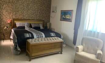 Imagem: 3 dormitórios, 1 suítes, 3 banheiro, 2