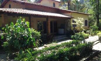 Imagem: 2 dormitórios, 2 banheiro, 4 vagas na garagem