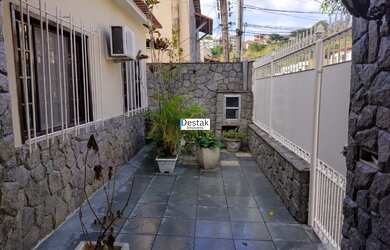 Imagem 3: 3 dormitórios, 1 suítes, 2 banheiro, 1 vaga na garagem