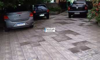 Imagem: 5 dormitórios, 4 banheiro