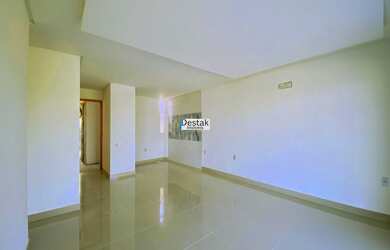 Imagem 3: 3 dormitórios, 1 suítes, 1 banheiros, 2 vagas na garagem, 196M² de Área Construída