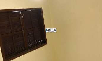 Imagem 6: 3 dormitórios, 1 suítes, 2 banheiro, 2 vagas na garagem