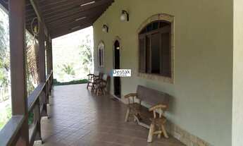 Imagem 2: 3 dormitórios, 1 suítes, 4 vagas na garagem, 300M² de Área Construída