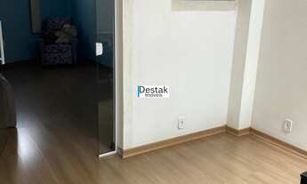 Imagem 7: 3 dormitórios, 1 suítes, 3 banheiro, 3 vagas na garagem, 450M² de Área Construída