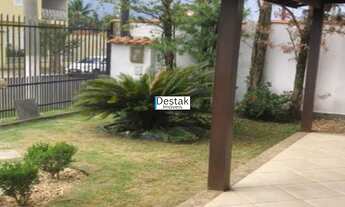 Imagem 2: 3 dormitórios, 1 suítes, 2 banheiro, 2 vagas na garagem