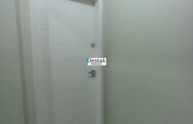 Imagem 4: 2 dormitórios, 1 suítes, 2 banheiro, 1 vaga na garagem, 75M² de Área Construída