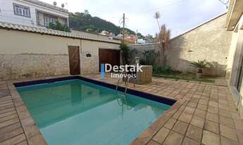 Imagem 4: 2 dormitórios, 3 banheiro, 2 vagas na garagem, 160M² de Área Construída