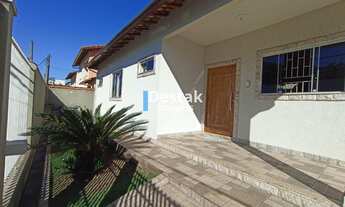 Imagem: 3 dormitórios, 1 suítes, 3 banheiro, 2