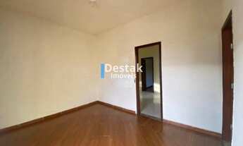 Imagem 5: 4 dormitórios, 2 banheiro