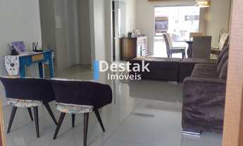 Imagem 2: 4 dormitórios, 2 suíte, 2 vagas na garagem