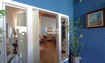 Imagem 2: 2 dormitórios, 2 suíte, 1 banheiros, 2 vagas na garagem, 220M² de Área Construída