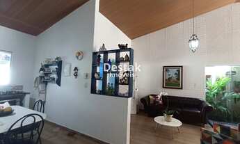 Imagem 5: 2 dormitórios, 2 suíte, 1 banheiros, 2 vagas na garagem, 220M² de Área Construída